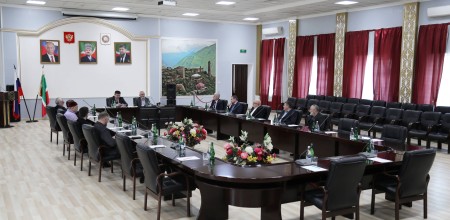 В Чеченской Республике состоялись публичные слушания по проекту республиканского бюджета на 2026-2028 годы