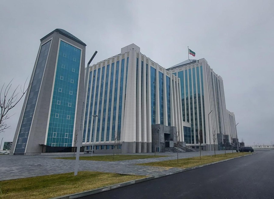 Министерство финансов Чеченской Республики приступило к работе в новом здании Правительственного комплекса